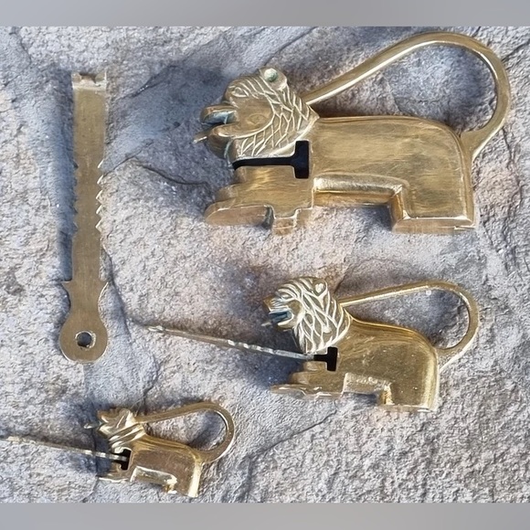 ISO: Antique Locks (functional, not decor) - Picture 12 of 16